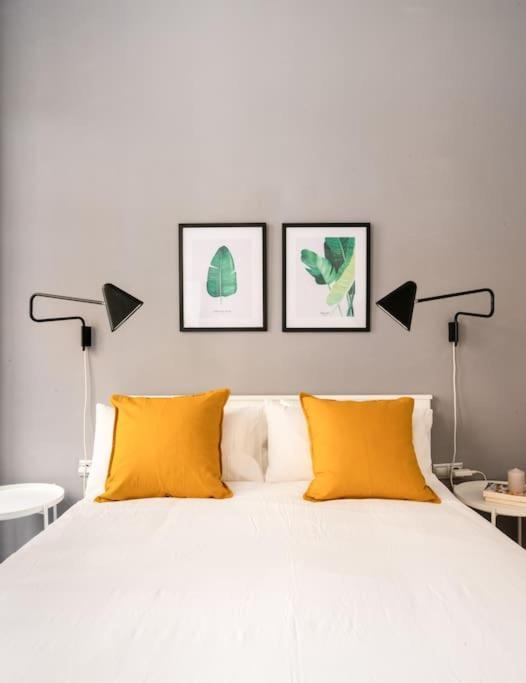 Mia Suite. Center Of เซบีญา ภายนอก รูปภาพ
